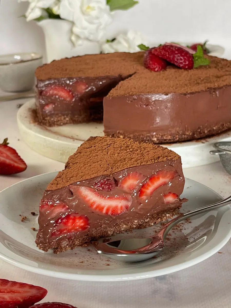 Torta de chocolate com morango